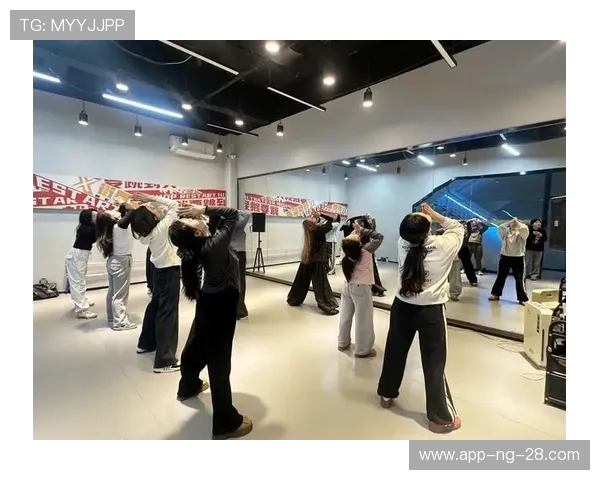 武汉街舞队灵活性探秘：街舞文化在城市中的活力与创新